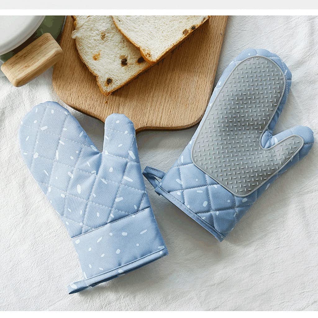 Two-Piece Quilted Oven Mitt Set